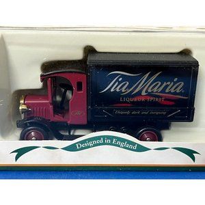 Vintage Lledo 1926 Dennis Delivery Van Tia Maria liqueur spirit diecast